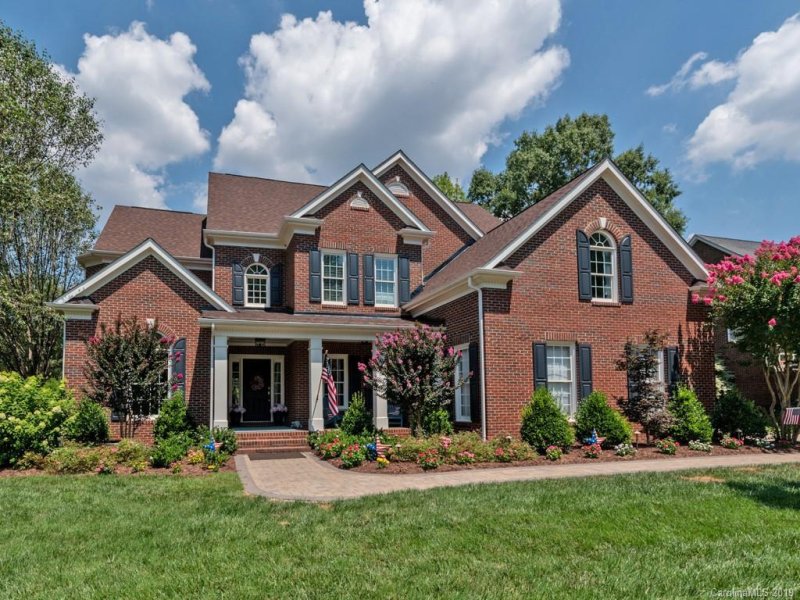 9212 Rock Water Court