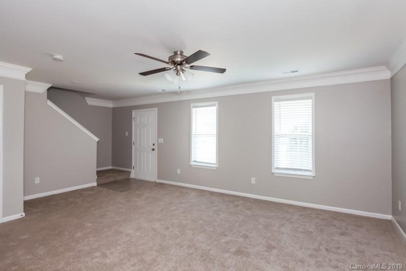 Property image 3 at 1343 Braveheart Lane, Charlotte, NC 28216
