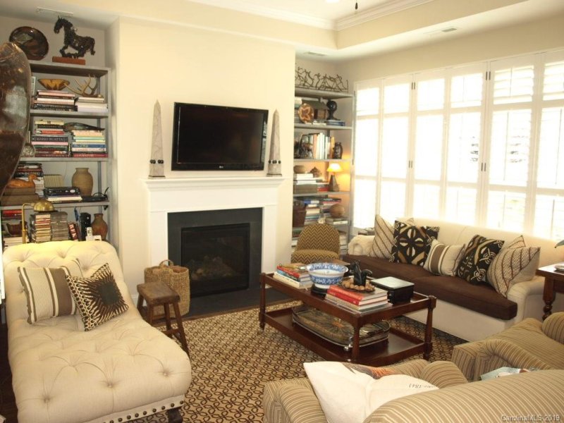 Property image 5 at 16211 Lakeside Loop Lane, Cornelius, NC 28031