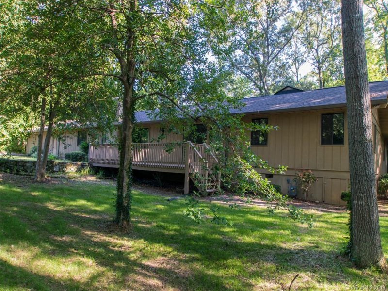 Property image 5 at 3011 Chestnut Tree Road, Hendersonville, NC 28792