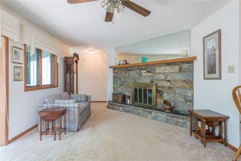 Property image 2 at 220 Deer Run Road, Black Mountain, NC 28711