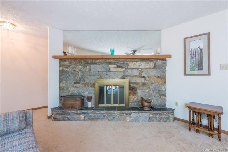 Property image 3 at 220 Deer Run Road, Black Mountain, NC 28711