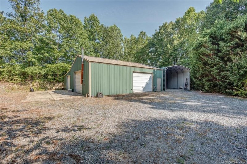 Property image 2 at 589 Tryon Place, Gastonia, NC 28054