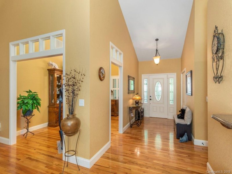 Property image 4 at 427 Locust Drive, Maggie Valley, NC 28751