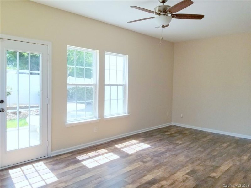 Property image 4 at 4152 Kenton Glenn Court, Concord, NC 28027