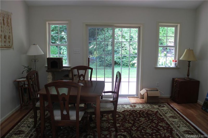 Property image 5 at 17 Stonebridge Drive, Asheville, NC 28805