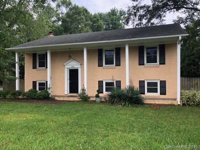 3052 Brookridge Lane