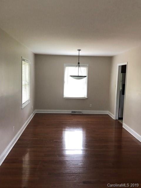 Property image 5 at 3052 Brookridge Lane, Charlotte, NC 28211