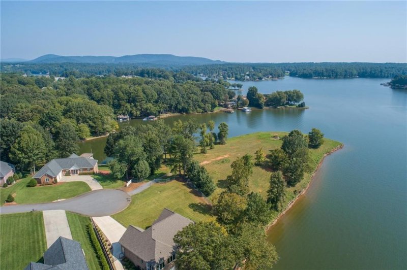 Property image 3 at 00 Harbortown Drive, Taylorsville, NC 28681