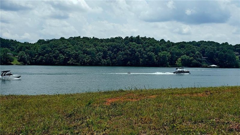 Property image 4 at 00 Harbortown Drive, Taylorsville, NC 28681