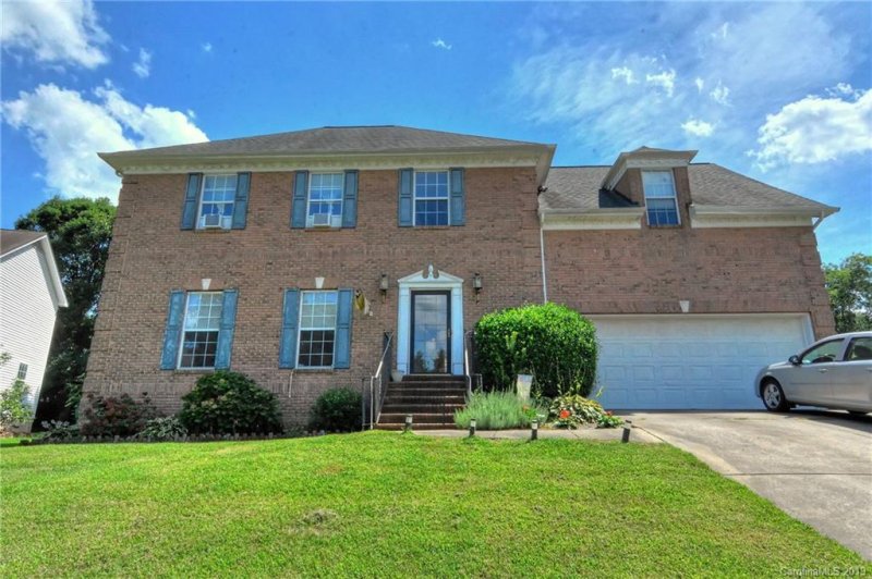 6813 Ridge Haven Lane