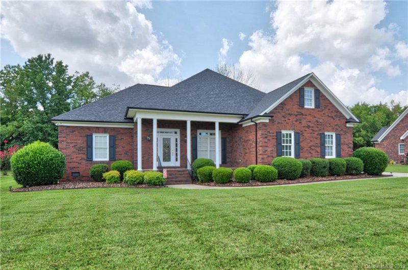 Property image 2 at 3636 Charolais Lane, Harrisburg, NC 28075