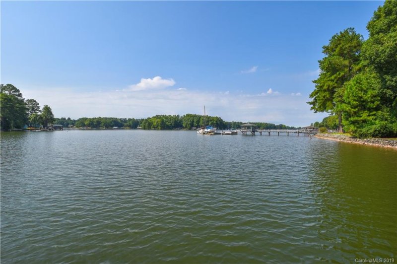 Property image 5 at 265 Kemp Road, Mooresville, NC 28117