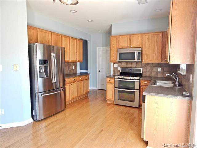 Property image 3 at 3733 Amber Meadows Drive, Charlotte, NC 28269