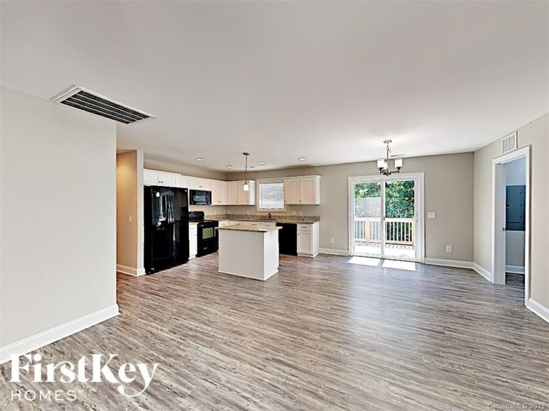 Property image 2 at 408 Carsil Way, Kannapolis, NC 28083