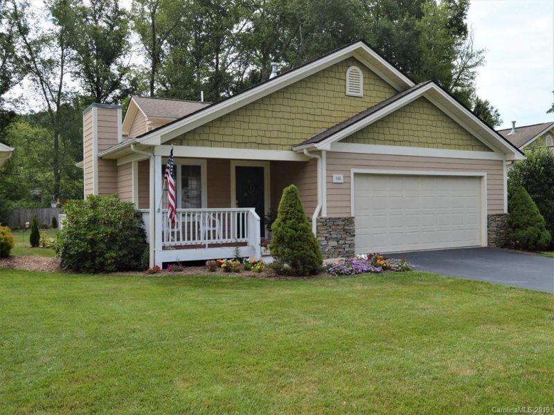 102 Fairway View Drive