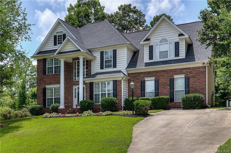 Property image 3 at 184 Rocky Knoll Court, Denver, NC 28037