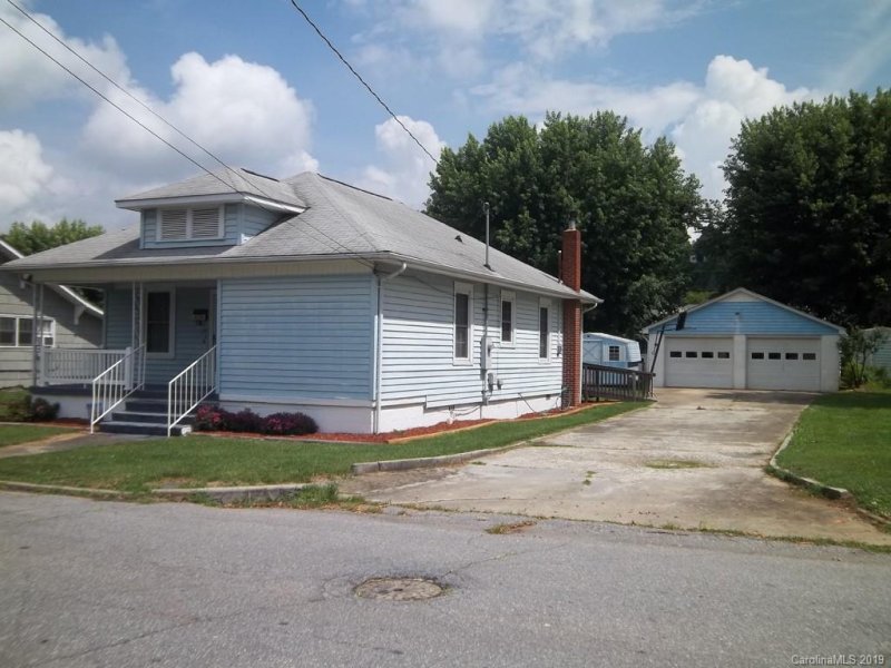 Property image 3 at 51 Wesley Street, Canton, NC 28716