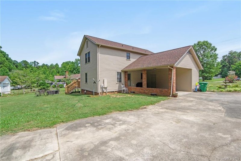 Property image 3 at 1207 Juniper Street, Salisbury, NC 28146