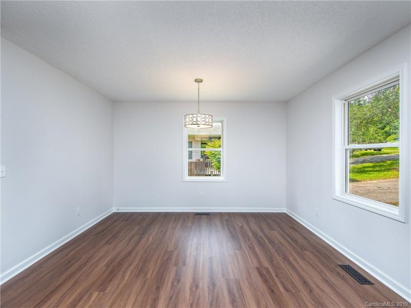 Property image 5 at 2 Wilson Creek Drive, Asheville, NC 28803