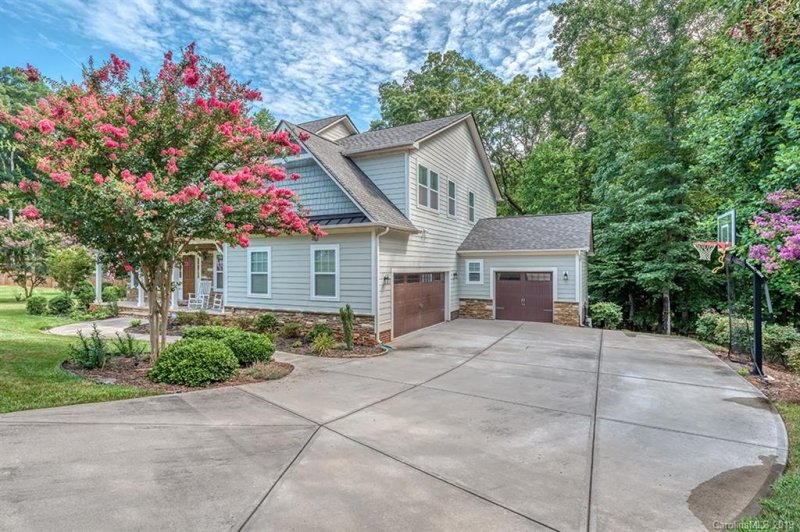 Property image 2 at 14920 Oregon Oak Court, Mint Hill, NC 28227