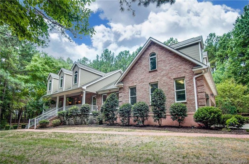 Property image 2 at 3120 King Olaf Drive, Waxhaw, NC 28173