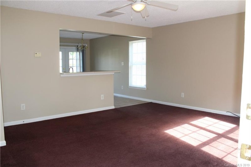 Property image 2 at 6325 Linda Vista Lane, Charlotte, NC 28216