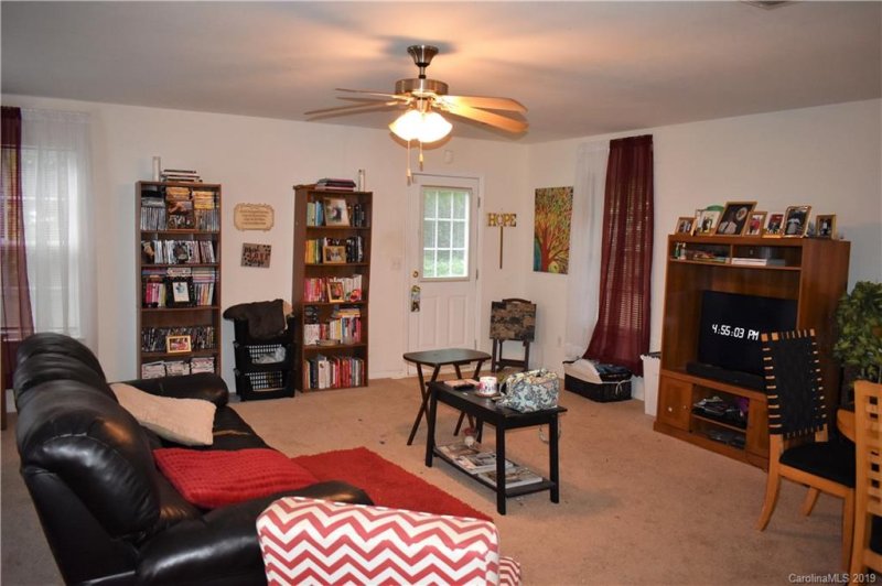 Property image 4 at 4304 Glenwood Drive, Charlotte, NC 28208