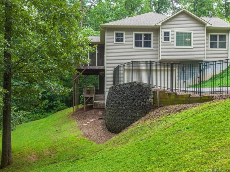 Property image 5 at 416 Golden Rod Lane, Candler, NC 28715
