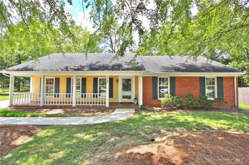7548 Yellow Pine Court