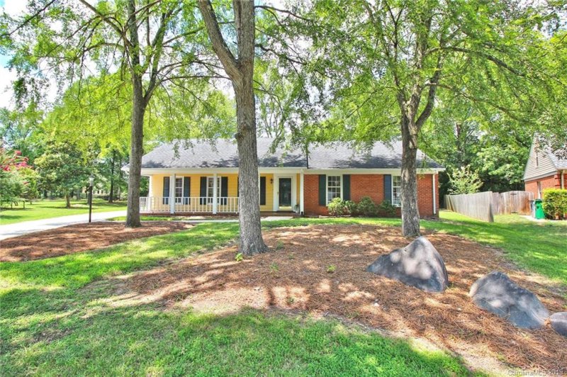 Property image 2 at 7548 Yellow Pine Court, Charlotte, NC 28277