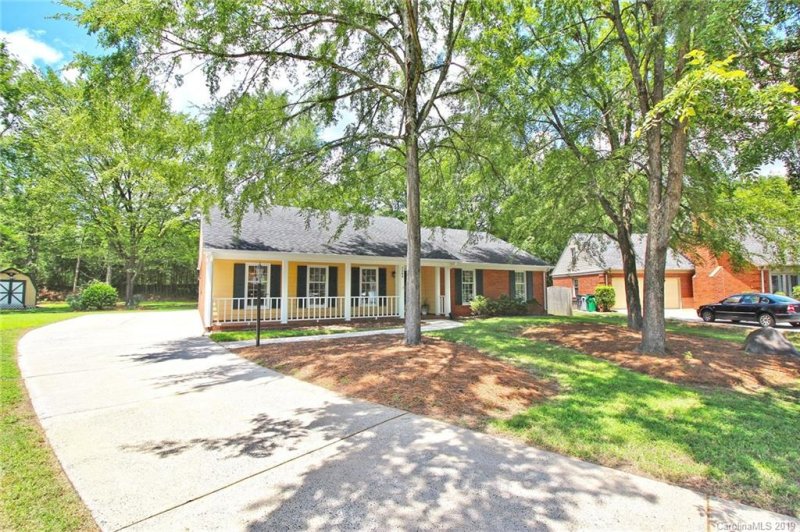 Property image 4 at 7548 Yellow Pine Court, Charlotte, NC 28277