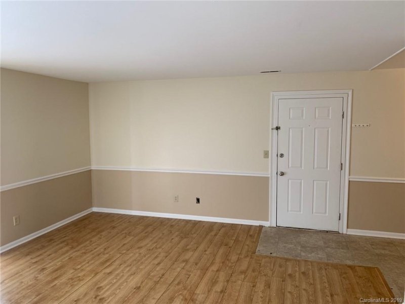 Property image 4 at 9619 Vinca Circle, Charlotte, NC 28213