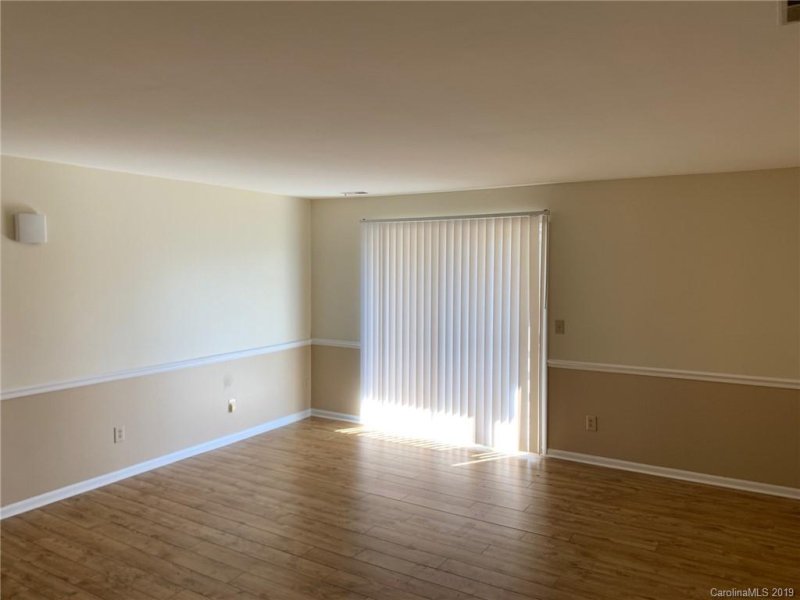 Property image 5 at 9619 Vinca Circle, Charlotte, NC 28213