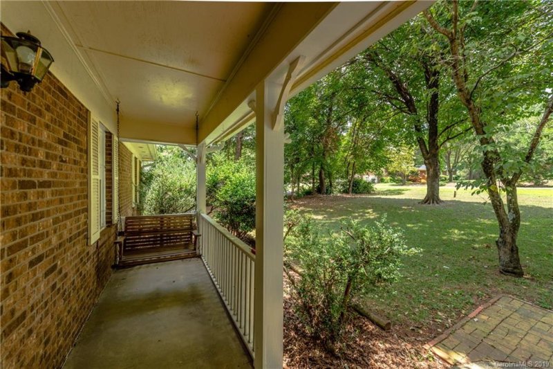 Property image 4 at 6629 Weldon Circle, Concord, NC 28027