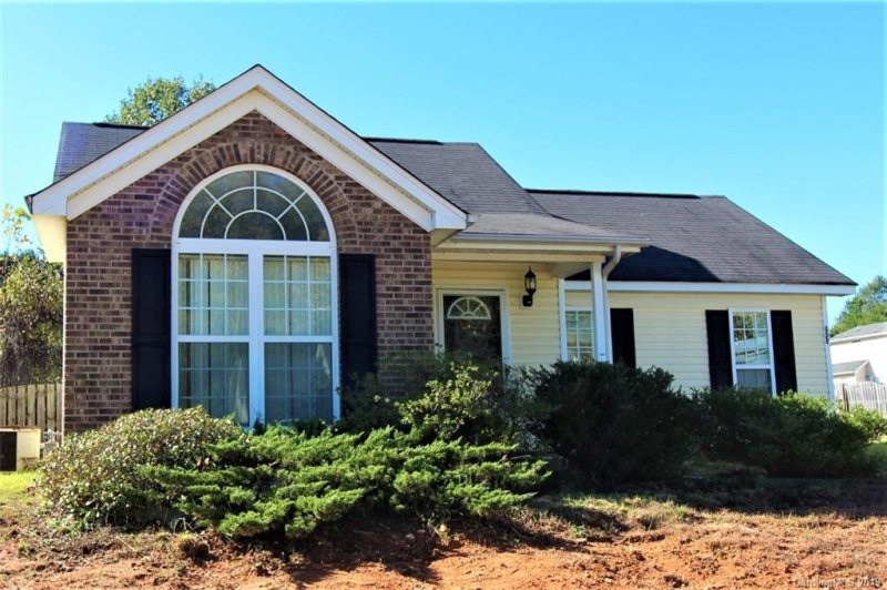 Property image 4 at 2409 Barkers Ridge Drive, Bessemer City, NC 28016