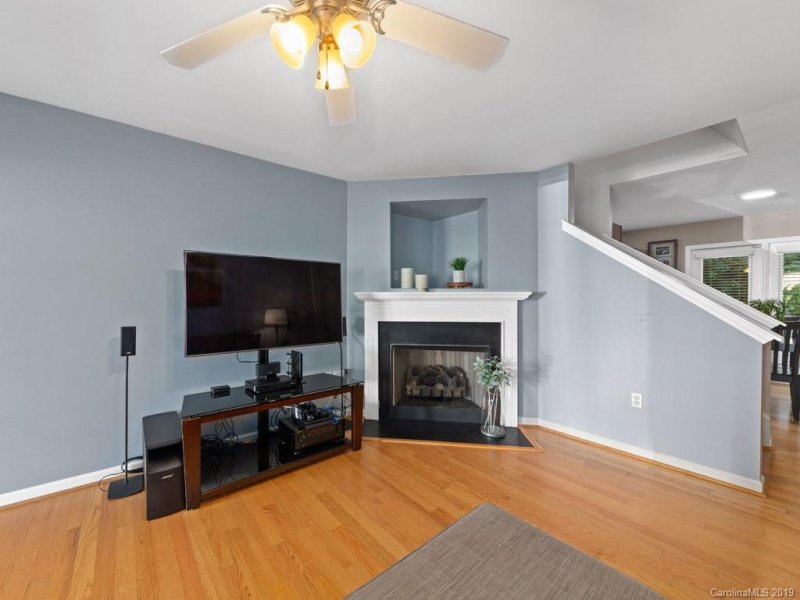 Property image 4 at 103 Thea Lane, Fletcher, NC 28732