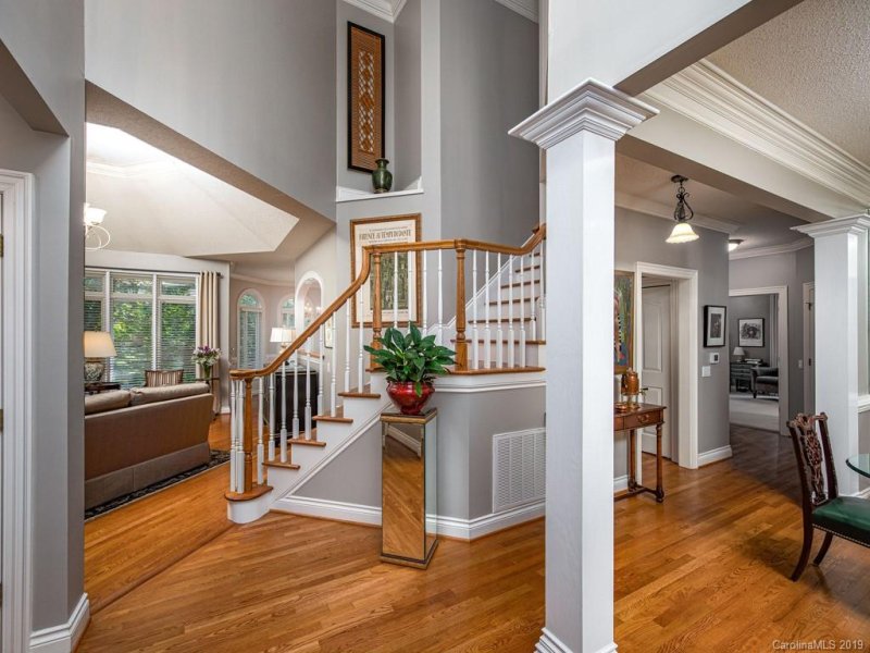 Property image 2 at 24 Tiverton Lane, Asheville, NC 28803