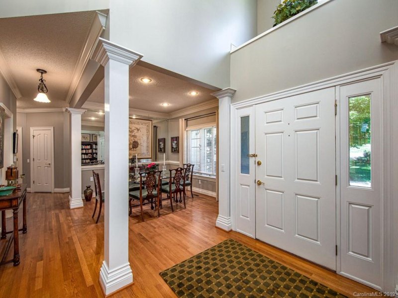 Property image 4 at 24 Tiverton Lane, Asheville, NC 28803