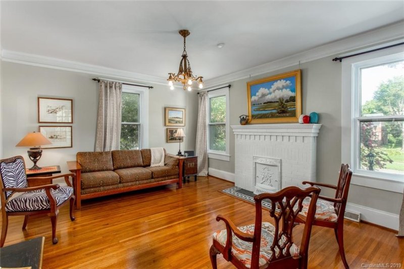 Property image 3 at 927 N Main Street, Salisbury, NC 28144