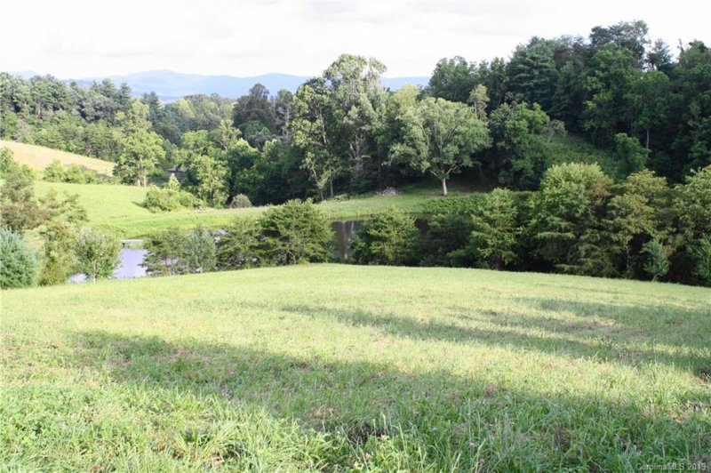 Property image 2 at 30 Enchanted Oak Lane, Alexander, NC 28701