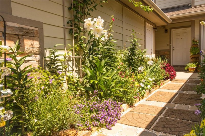 Property image 3 at 67 Rotunda Circle, Asheville, NC 28806