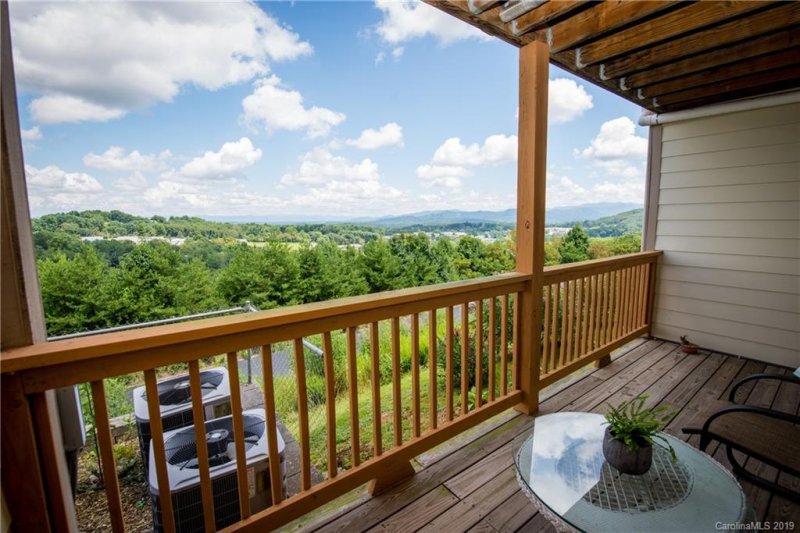 Property image 5 at 67 Rotunda Circle, Asheville, NC 28806