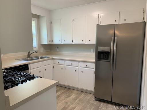 Property image 4 at 8209 Terra Linda Lane, Charlotte, NC 28215