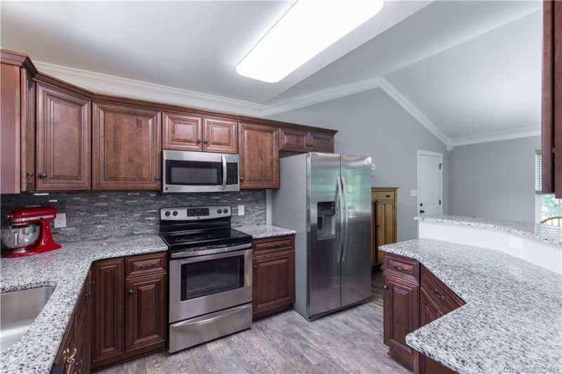 Property image 4 at 6032 Sawgrass Lane, Lancaster, SC 29720