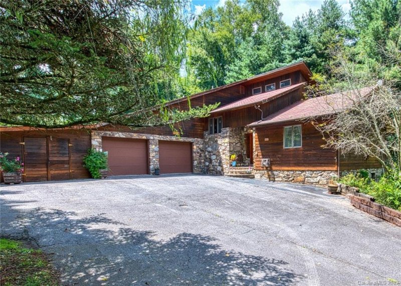 Property image 2 at 390 Echo Drive, Waynesville, NC 28786