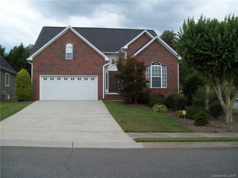 117 Henrys Glen Drive