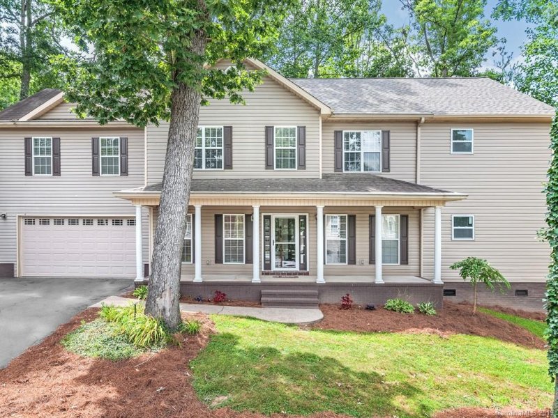 Property image 2 at 202 Colonel Holcombe Place, Candler, NC 28715