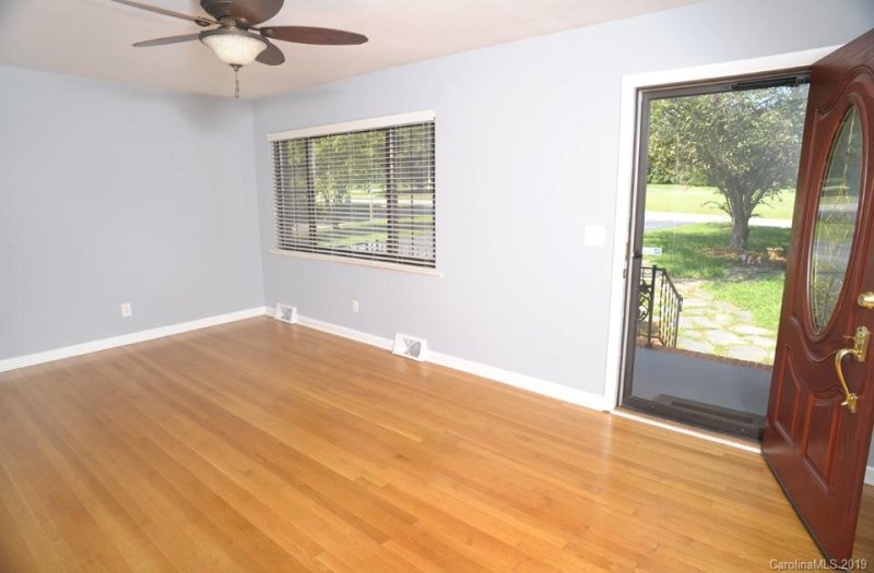 Property image 4 at 127 Morlan Park Road, Salisbury, NC 28146