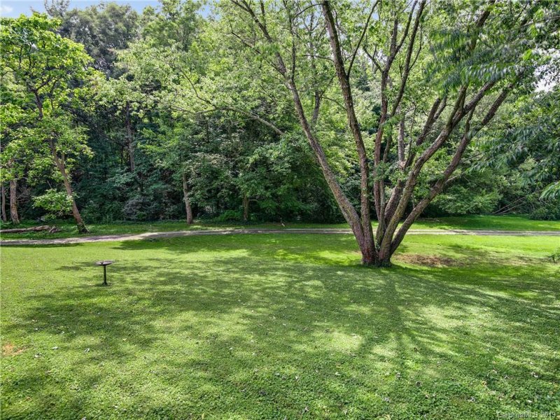 Property image 3 at 70 Debra Lane, Asheville, NC 28806